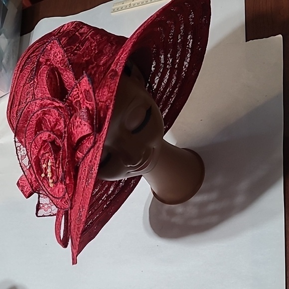 Women\'s Kentucky Derby or Church Hat main image 7